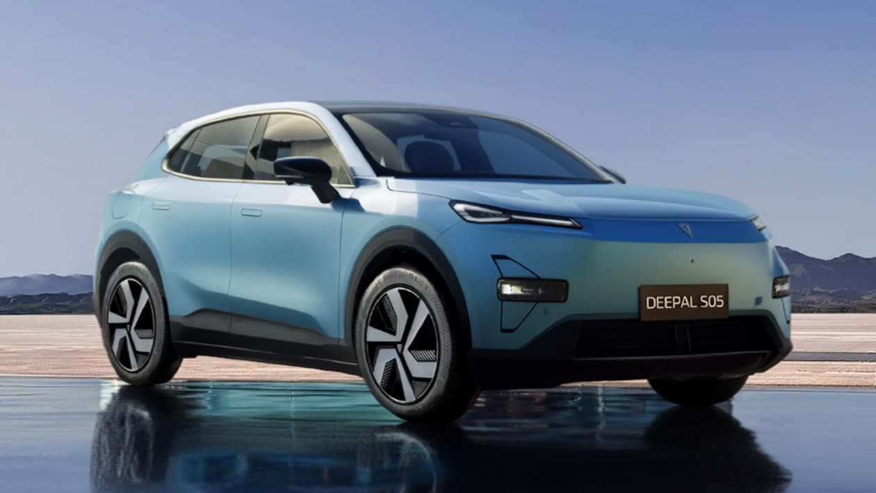 Le nouveau Changan Deepal S05 rejoint la gamme pour rivaliser avec Skoda Elroq et Kia EV3