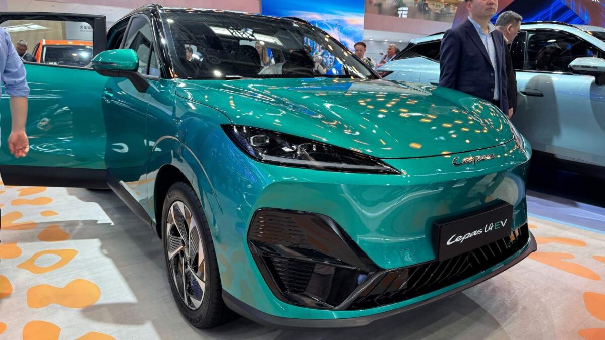 Le nouveau Lepas L4 EV vise haut, avec la BMW iX1 en ligne de mire