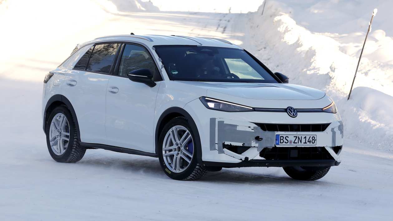 Le nouveau SUV performant Volkswagen T-Roc R repéré en test pour la première fois