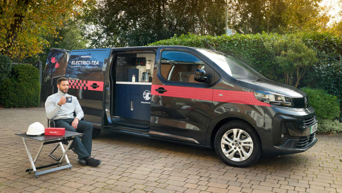 Vauxhall Vivaro Electric Pro - front