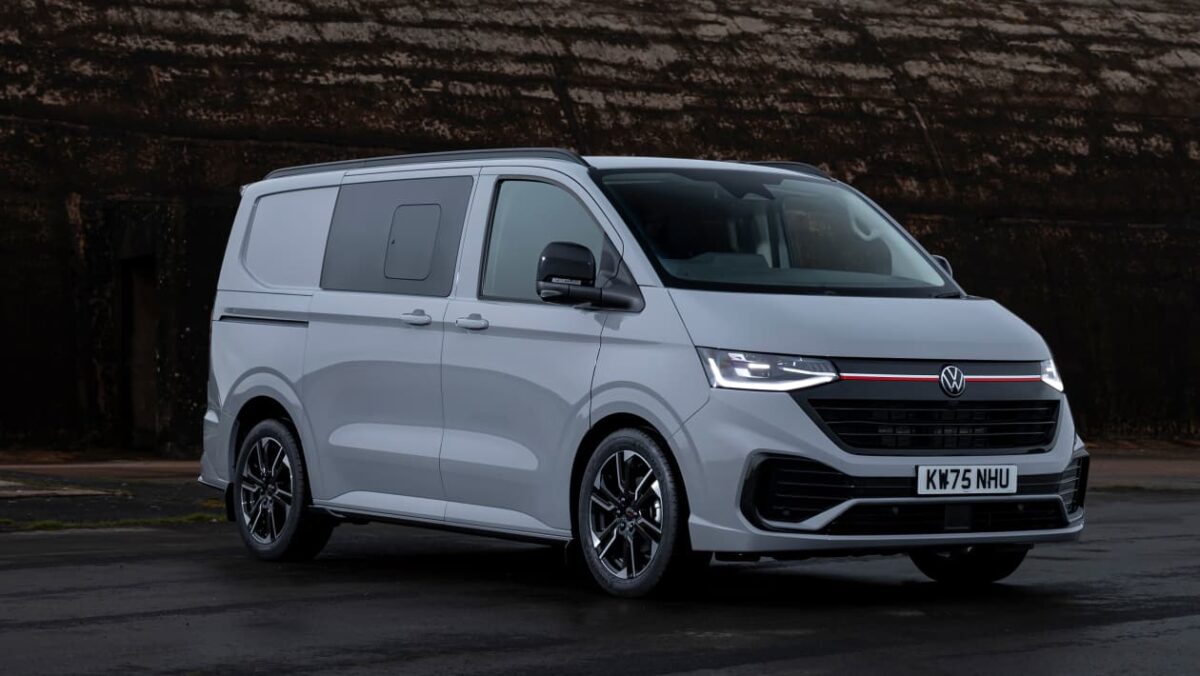Le nouveau Volkswagen Transporter Sportline apporte le look GTI et l'espace fourgon pour 51 000 £