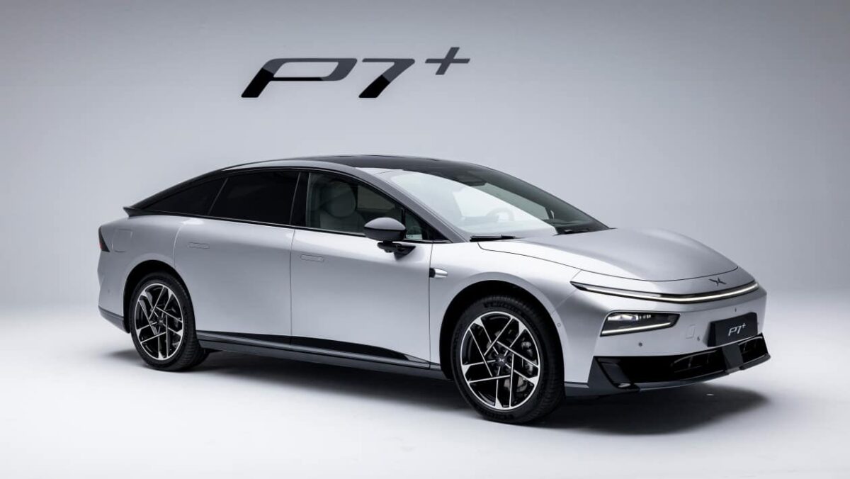 New XPeng X9 range-extender - front static