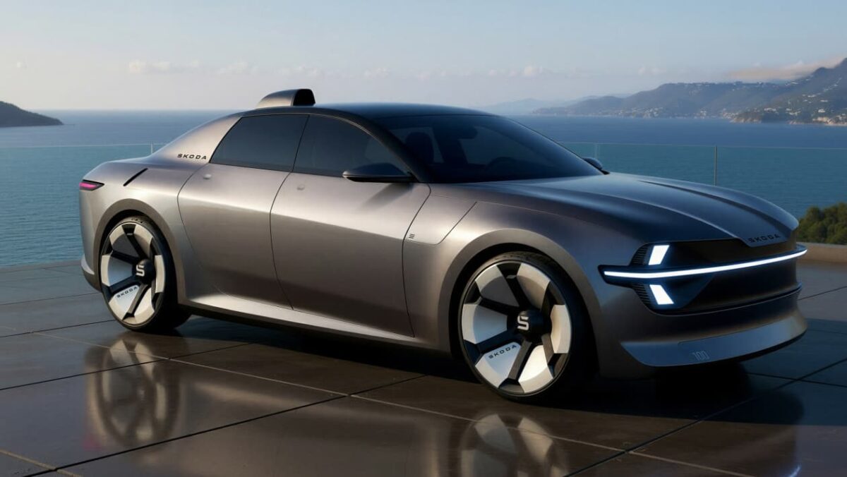 Le nouveau concept Skoda 100 dévoilé : une berline électrique rétro à propulsion arrière faite pour faire tourner les têtes