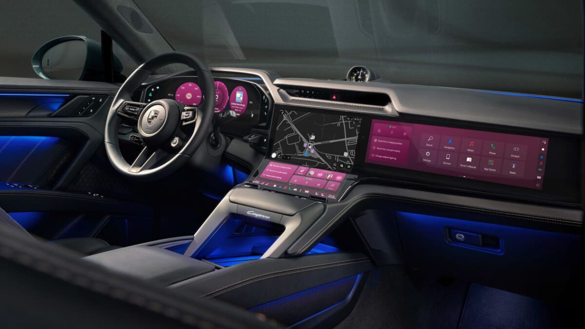 Le nouvel intérieur du Porsche Cayenne dévoilé avec des écrans étonnants et inédits au monde