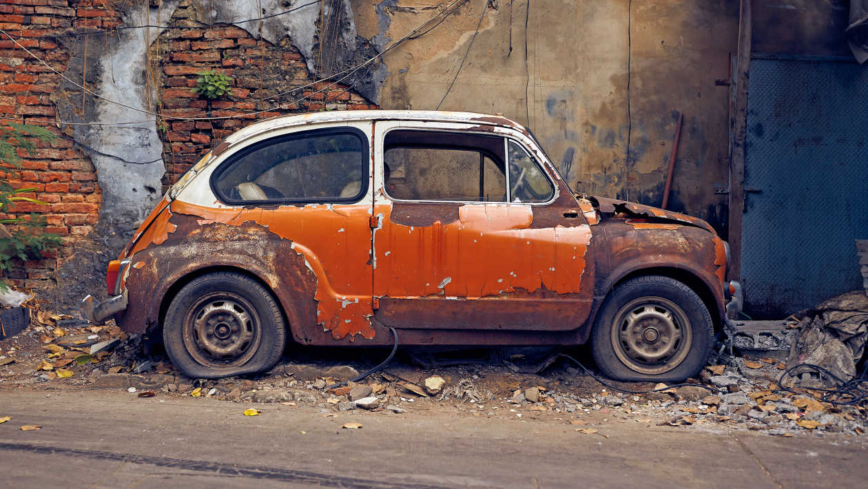 Les voitures non sûres explosent en nombre: des véhicules britanniques dangereux en hausse de 50% en un an