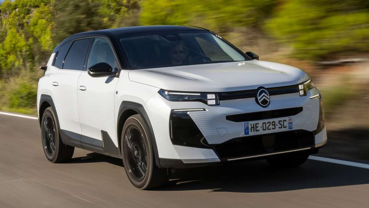 New Citroen C5 Aircross PHEV 2025 Revue: confortable, excentrique et abordable