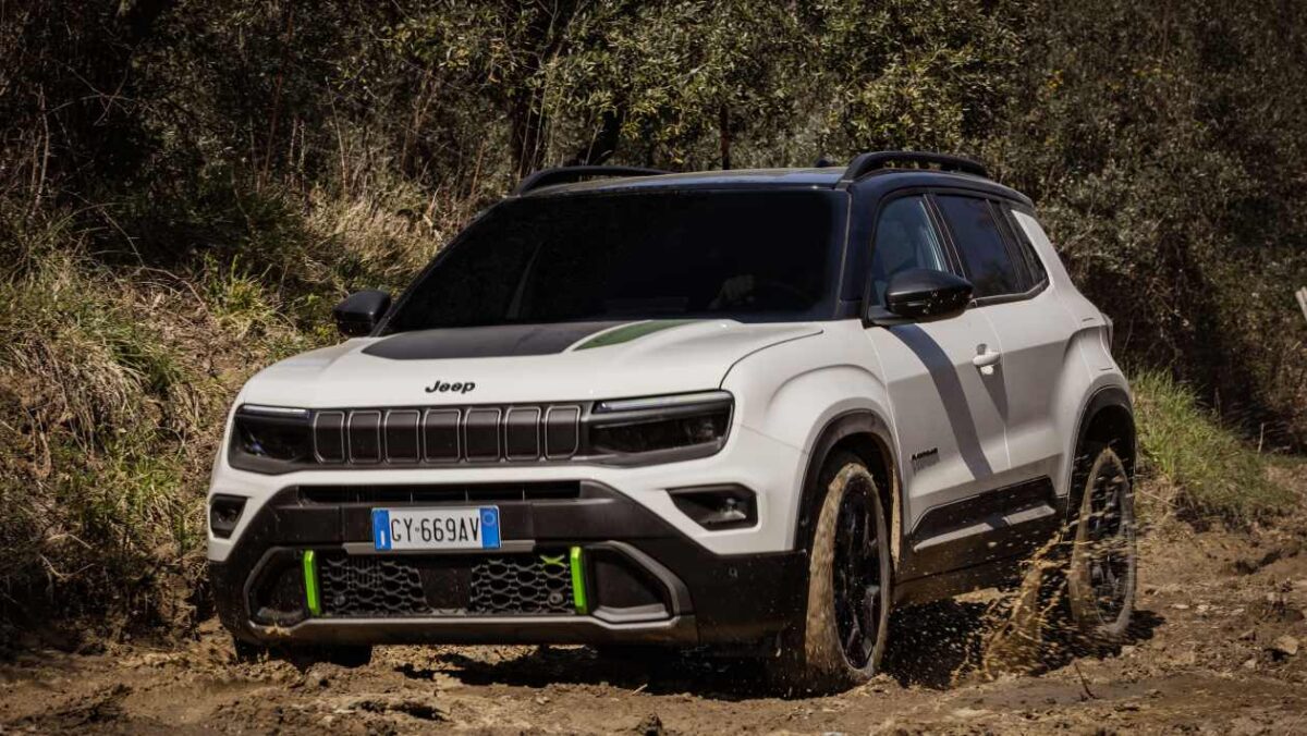 New Jeep Avenger 4xe 2025 Revue: un VUS robuste mais imparfait