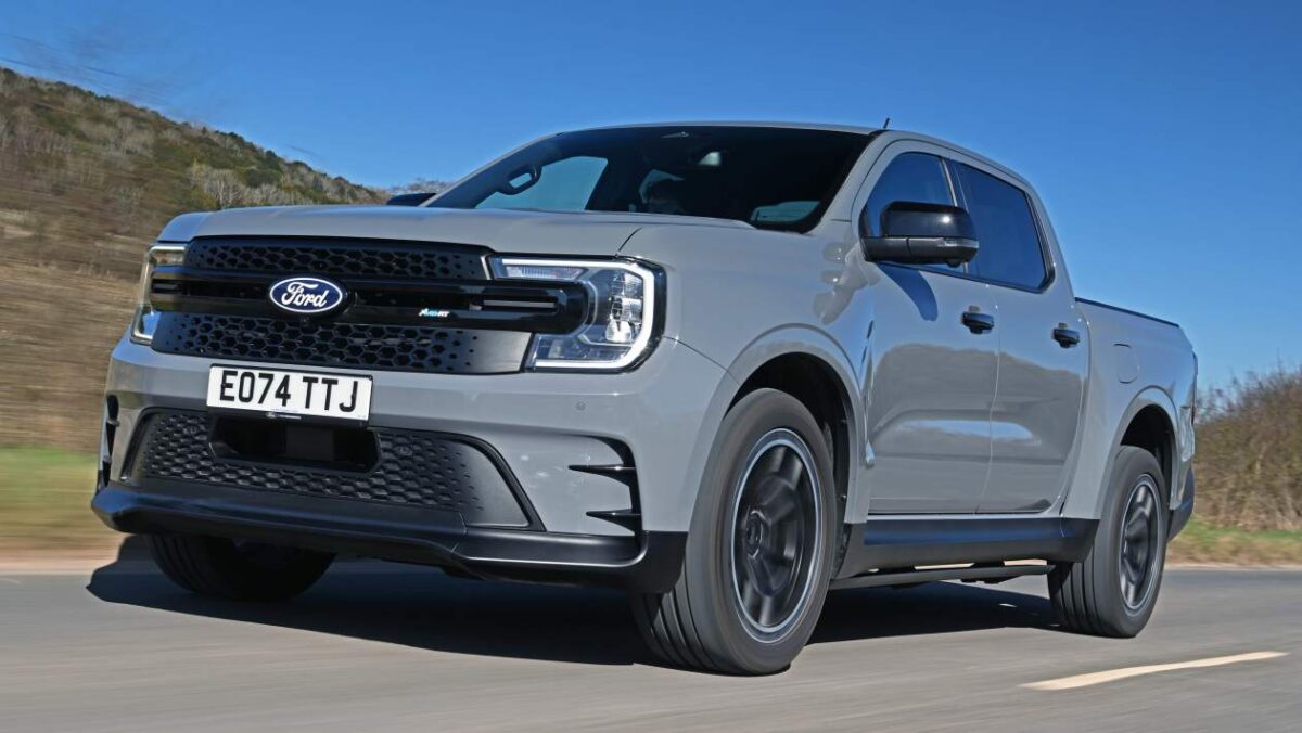 Nouveau Ford Ranger MS-RT 2025 Revue: manque de morsure pour correspondre à son look