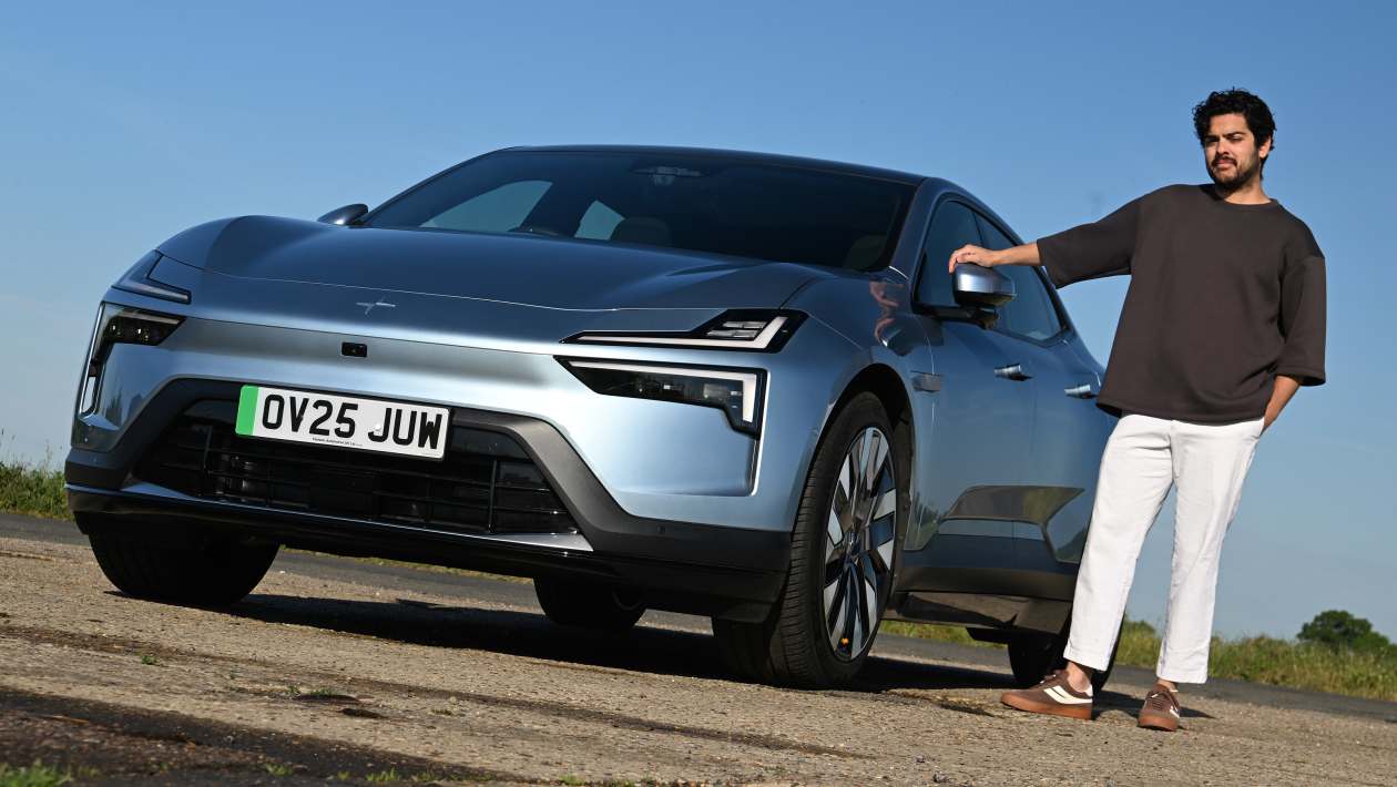 Polestar 4 Test à long terme à double moteur: des tas d'espace, de rythme et de style