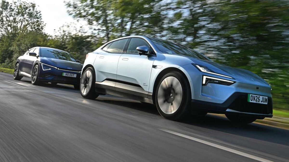 Polestar 4 contre Kia Ev6 GT: Quel SUV électrique obtient les projecteurs?