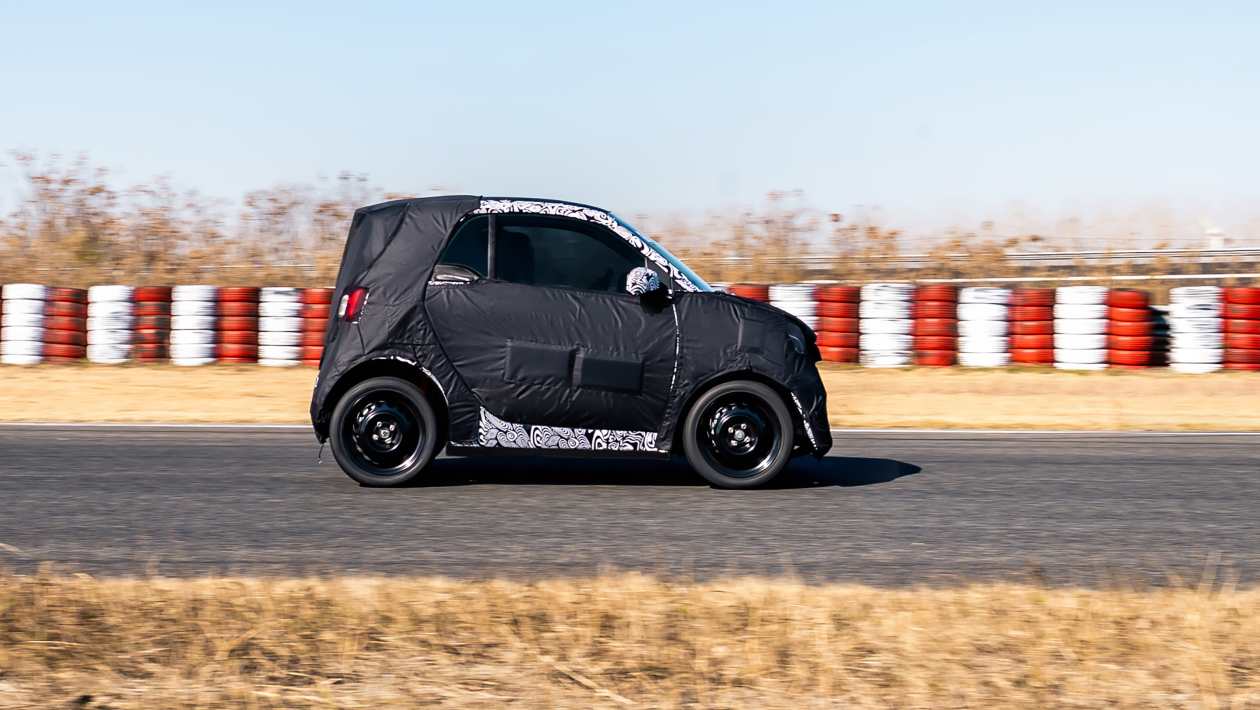 Premier aperçu de la nouvelle Smart #2 : le successeur de ForTwo est en préparation pour un lancement en 2026