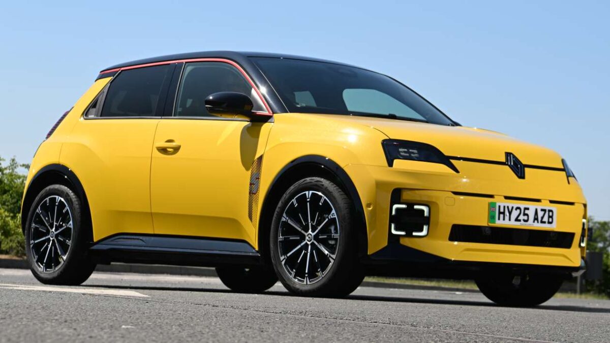 Quelles voitures sont éligibles à la subvention pour les voitures électriques ? Liste complète des voitures ECG avec nos meilleurs (et pires) choix