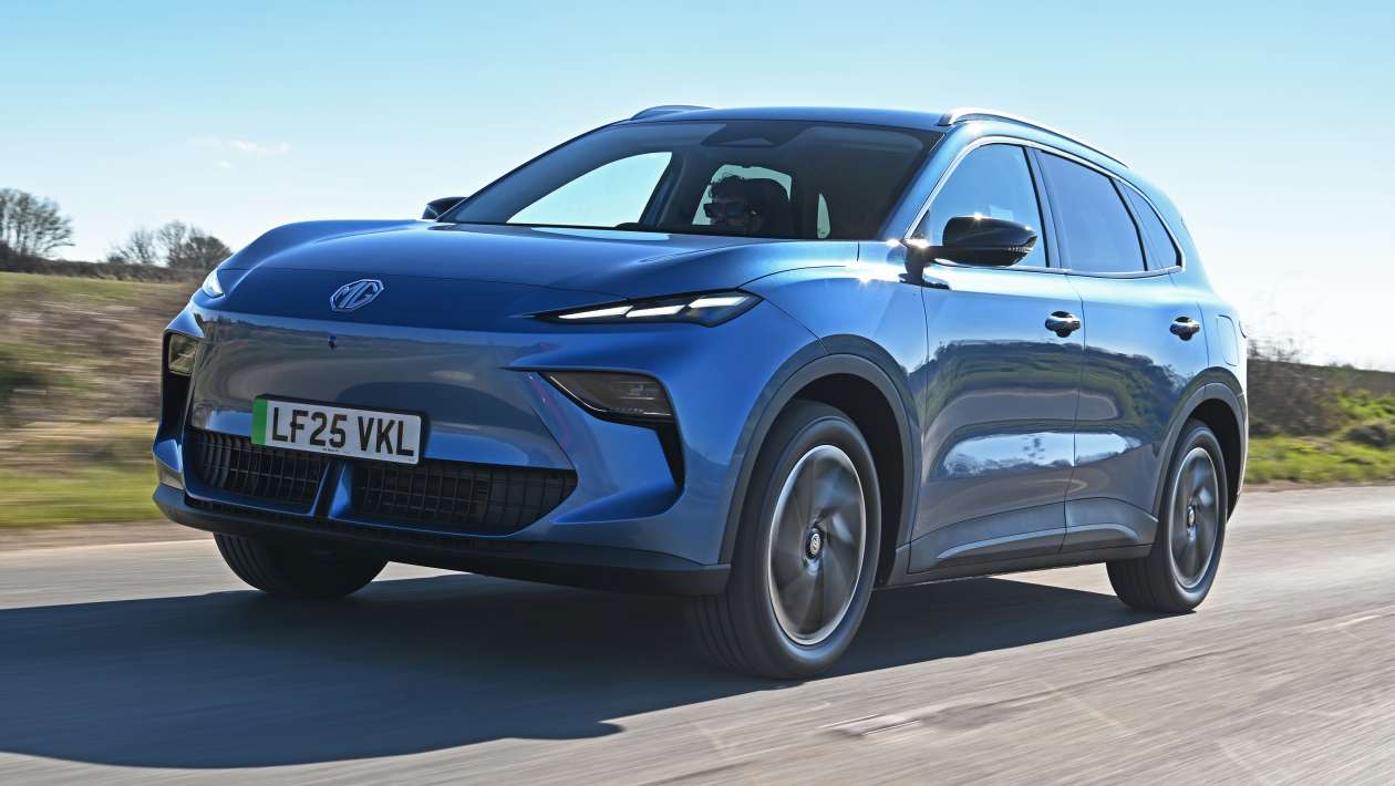 Skoda Elroq - front tracking