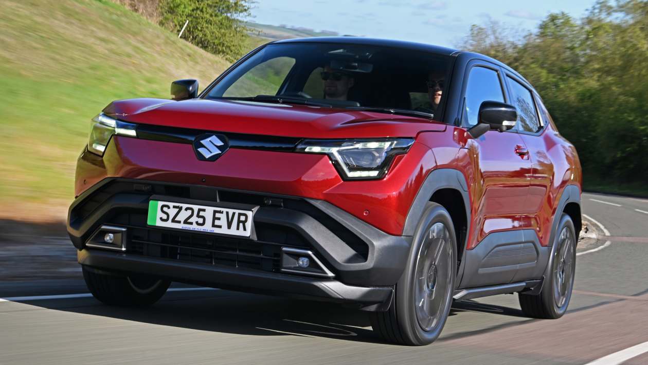 SUZUKI E VITARA Prototype Review: Le premier EV de la marque montre beaucoup de promesses