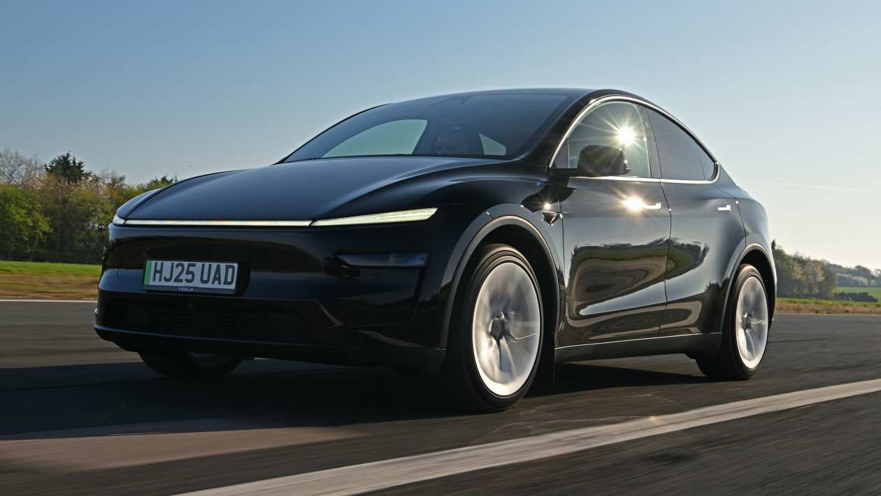 Tesla Robotaxis sur le crochet pour une conduite erratique du mauvais côté de la route