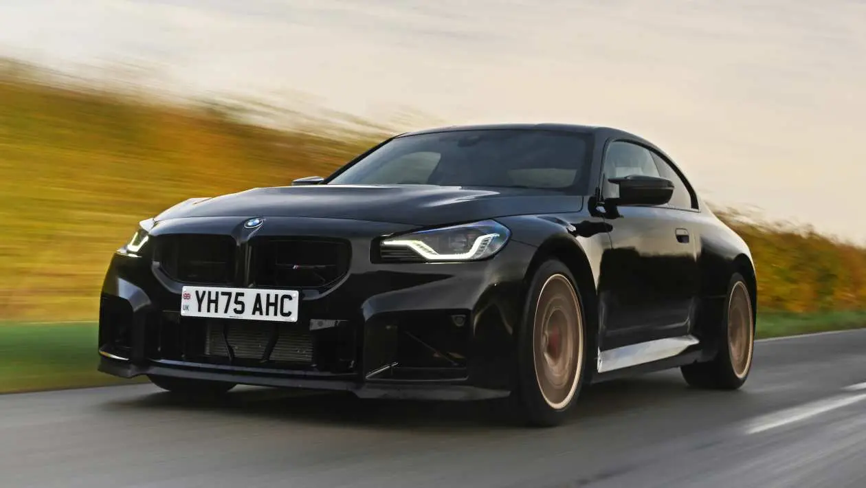 Test de la nouvelle BMW M2 CS 2025 : la meilleure voiture M fabriquée par BMW