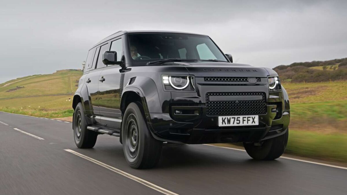 Test du nouveau Land Rover Defender OCTA Black 2026 : une méchanceté familiale