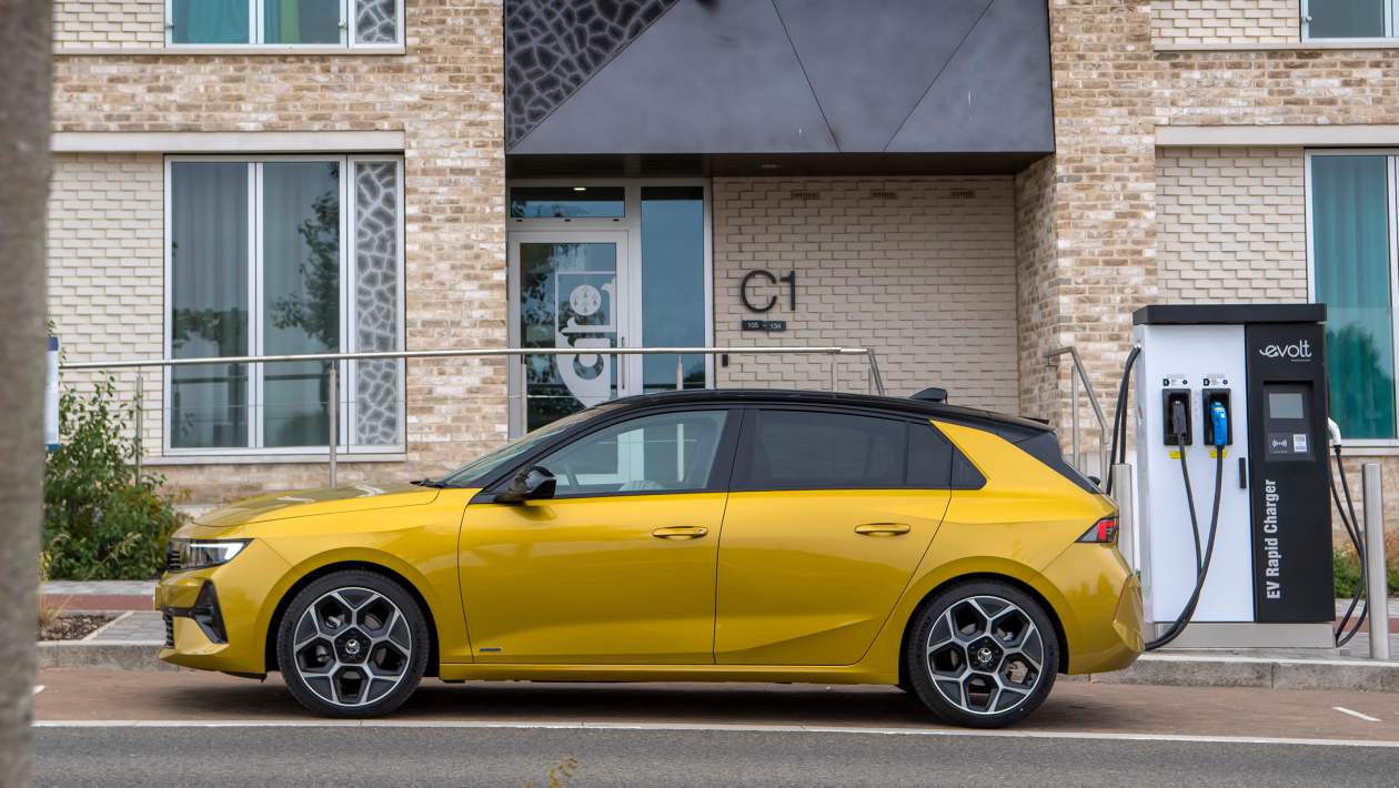 Vauxhall Astra Phev obtient une grande gamme EV Boost