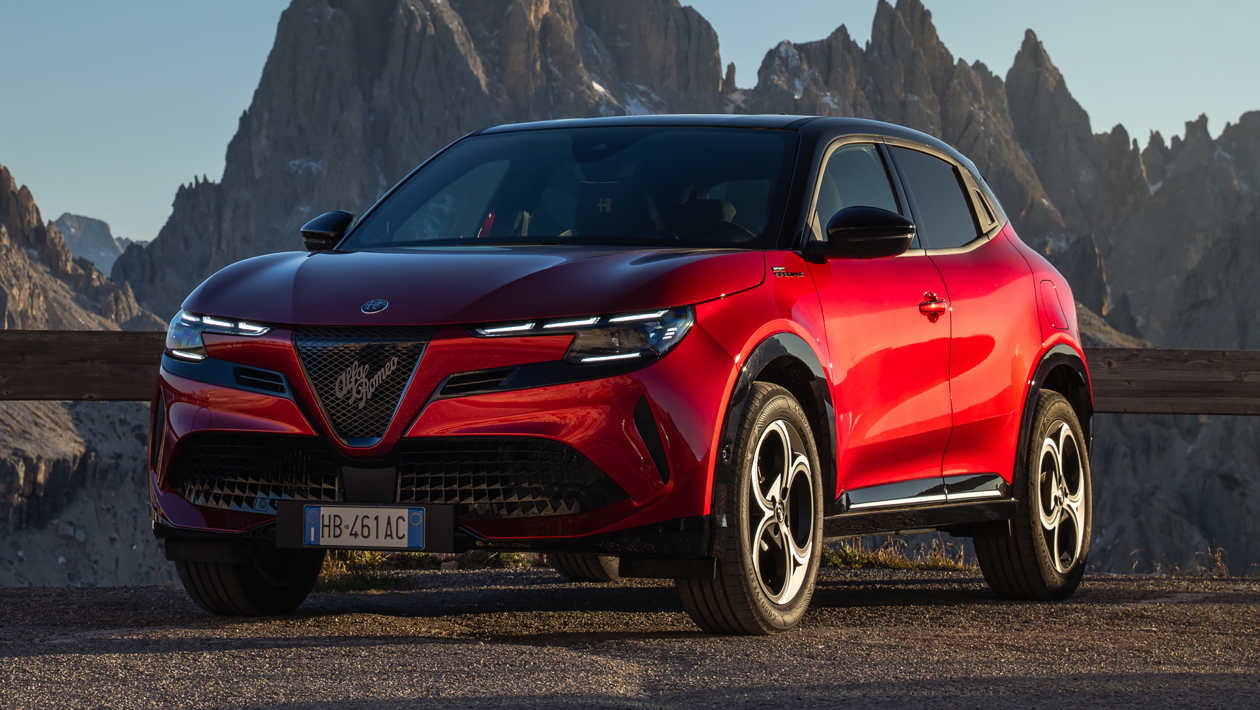 Version Alfa Romeo Junior Ti lancée dans la mise à jour 2026