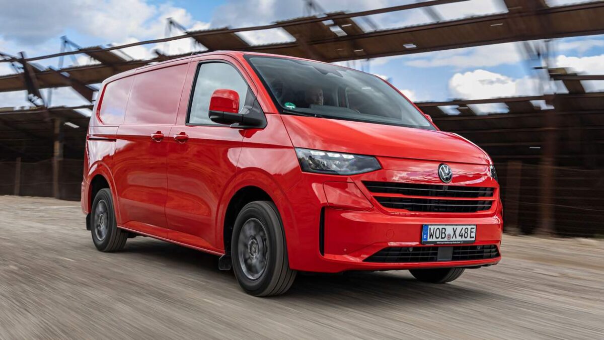 Volkswagen abt e-transporter - front tracking