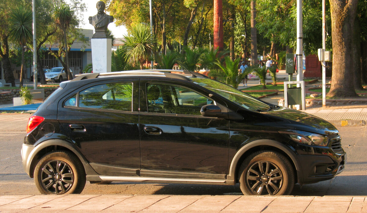 Découvrez tout sur la Chevrolet Onix : performances, dimensions et options d’achat