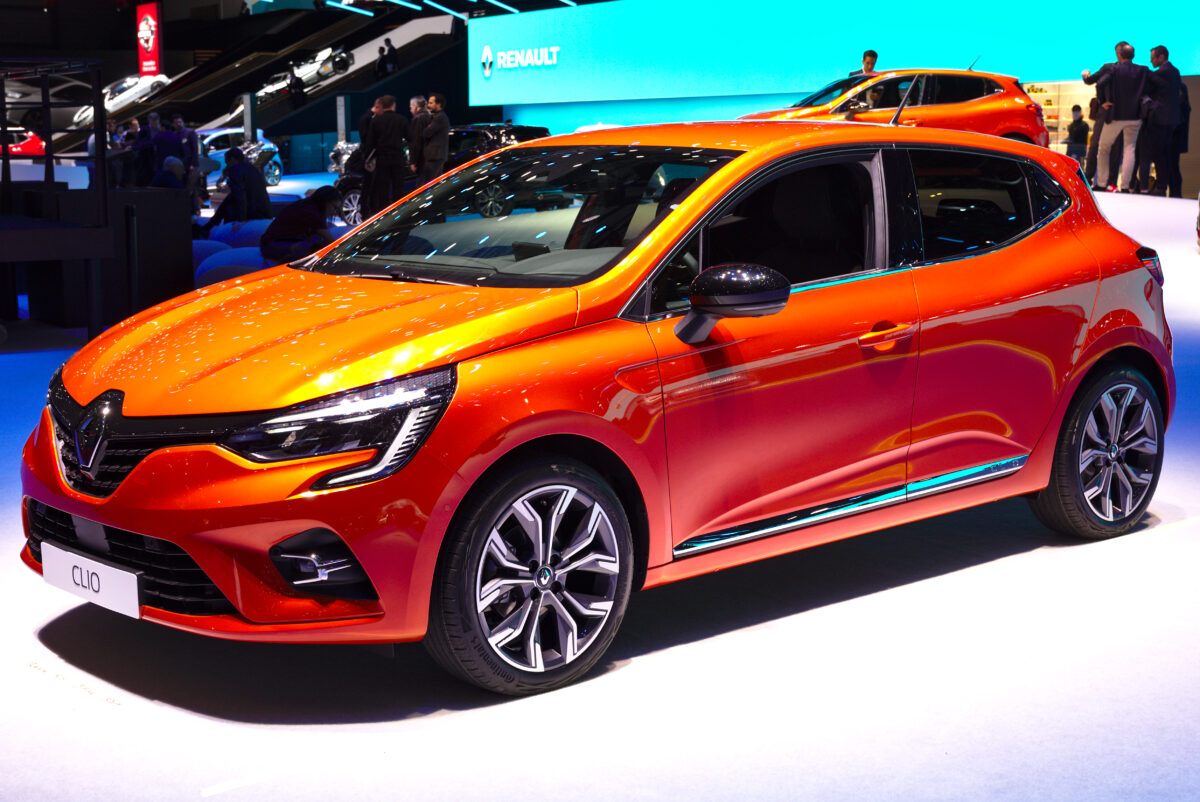 Découverte de l’intérieur de la Renault Clio 2020 : entre innovation et raffinement
