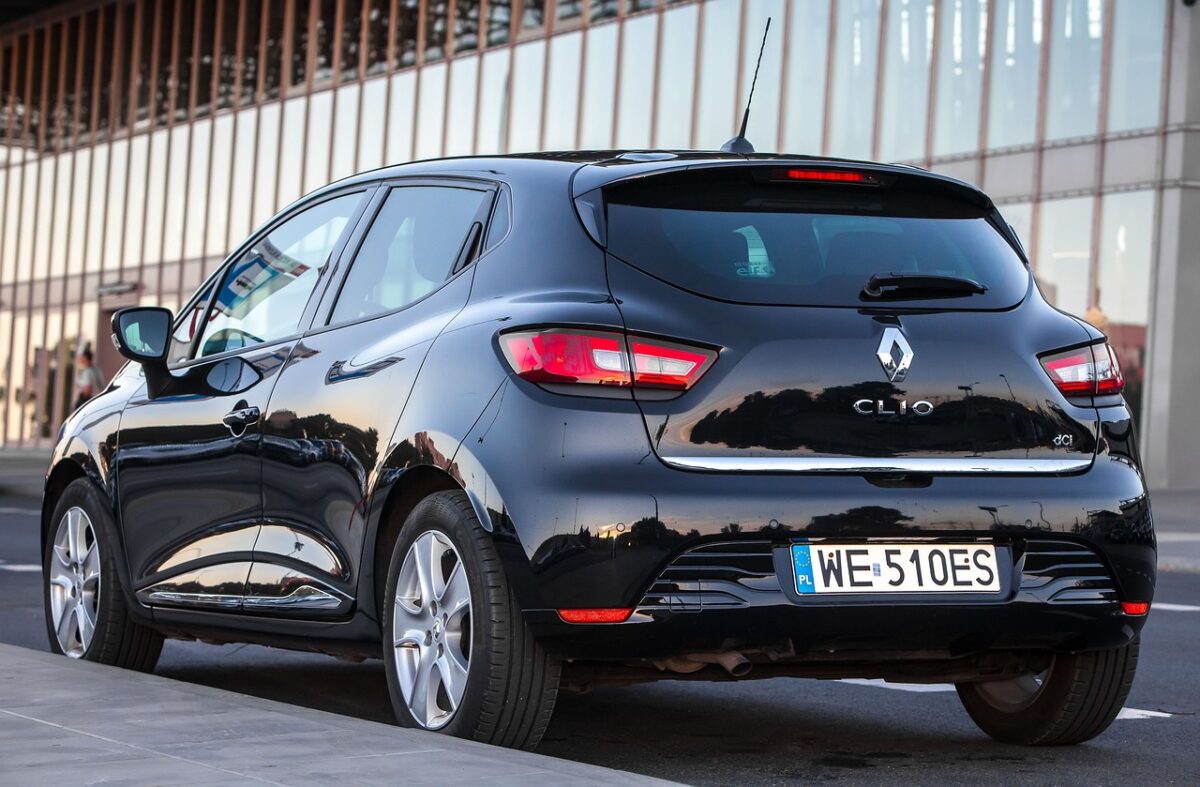Découverte de l’intérieur de la Renault Clio 2020 : entre innovation et raffinement