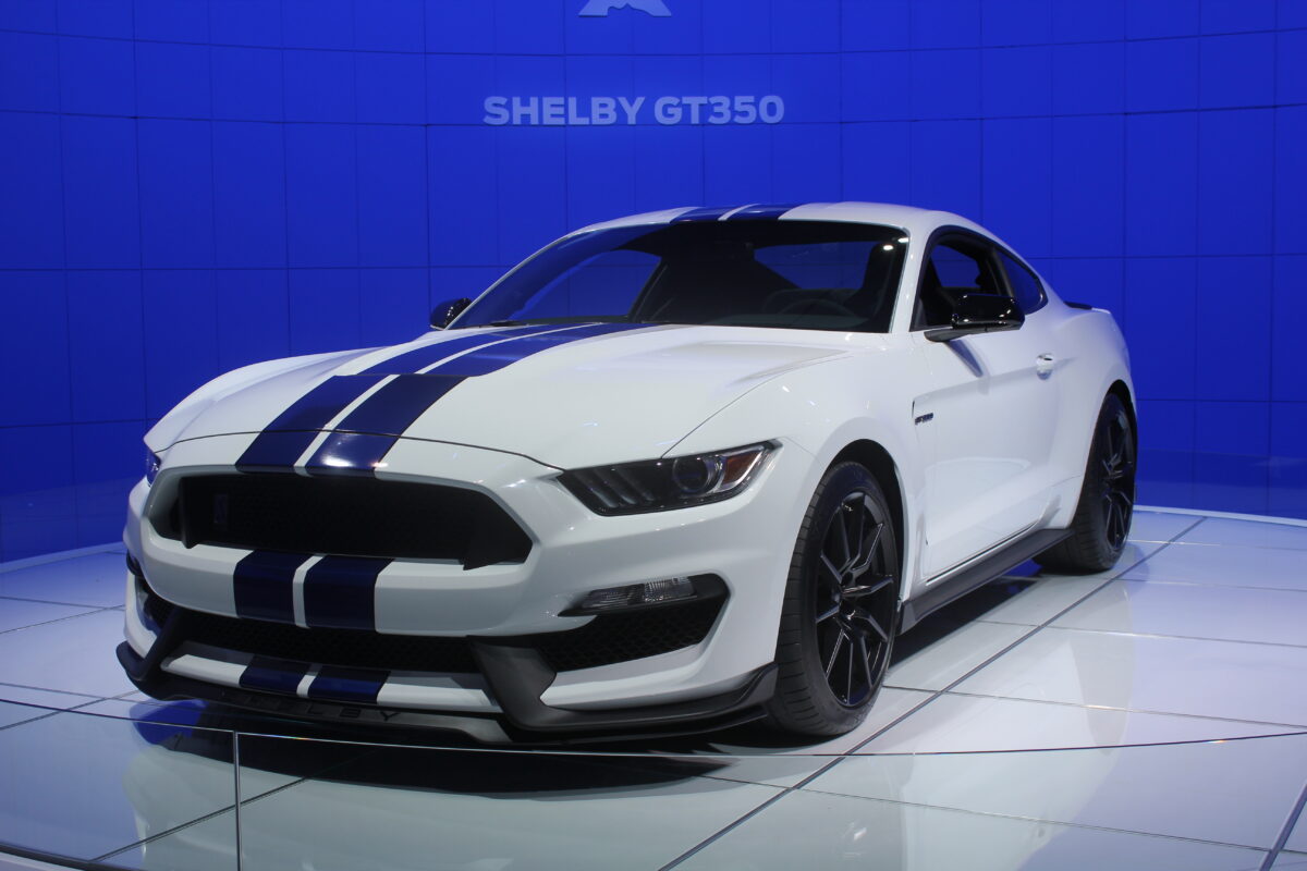 Guide complet pour acheter une Ford Mustang Shelby GT350 : Conseils, prix et annonces