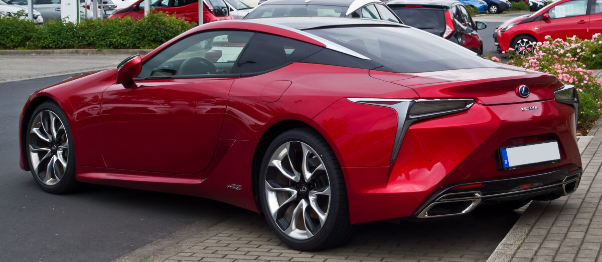 Lexus LC 500h : guide complet, avis et prix pour choisir votre coupé de luxe