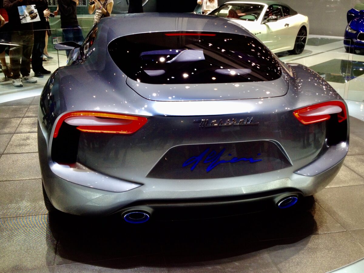 Maserati Alfieri 2024 : découvrez son prix, ses performances et les nouveautés